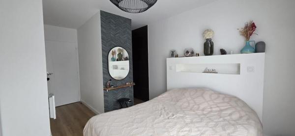 A VENDRE NARROSSE CONTEMPORAINE 3 CHAMBRES + PISCINE + GARAGE