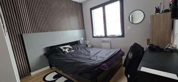 A VENDRE NARROSSE CONTEMPORAINE 3 CHAMBRES + PISCINE + GARAGE