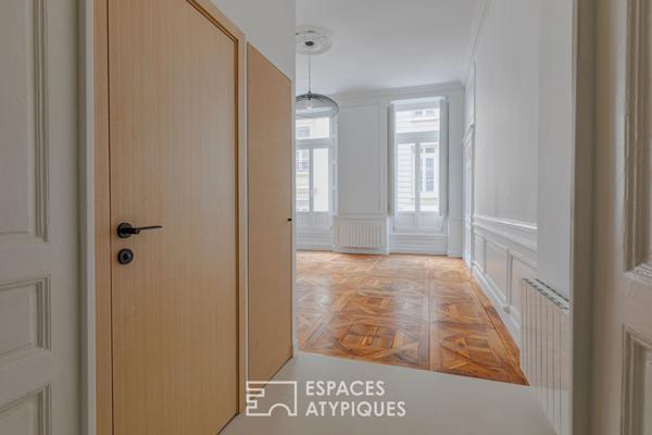 Appartement bourgeois entièrement rénové en plein coeur du quartier Ainay