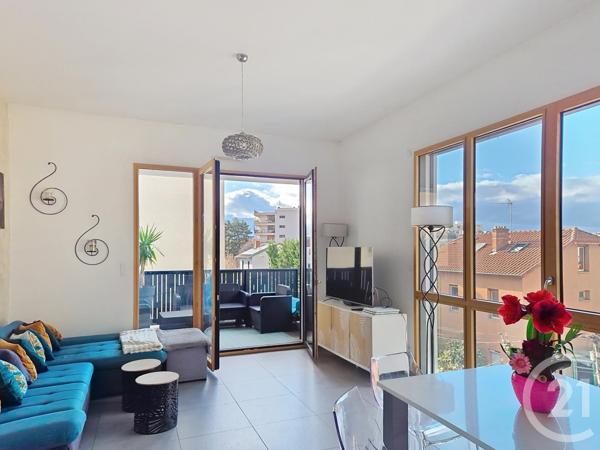 Appartement T4 à vendre  4 pièces - 86,81 m2 LYON - 69004