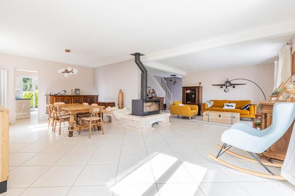 Maison Angervilliers 8 pièce(s) 300 m2