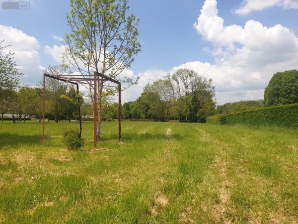 Terrain à Batir à vendre à Neuvy-Saint-Sépulchre dans l'Indre (36230), ref : 11825/312