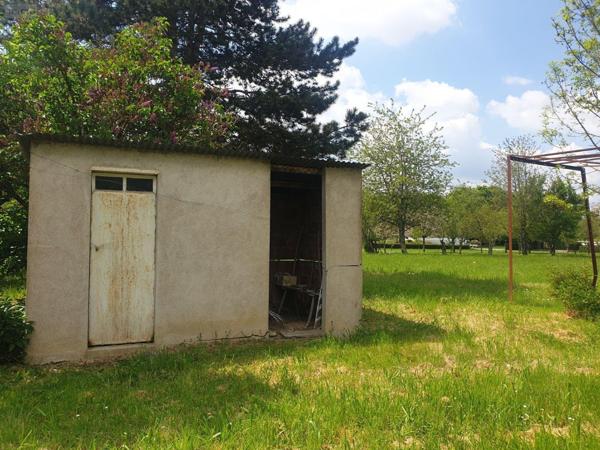 Terrain à Batir à vendre à Neuvy-Saint-Sépulchre dans l'Indre (36230), ref : 11825/312