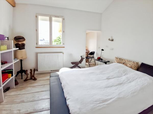 Maison Suresnes 6 pièce(s) 168.21 m2 - 4 chambres