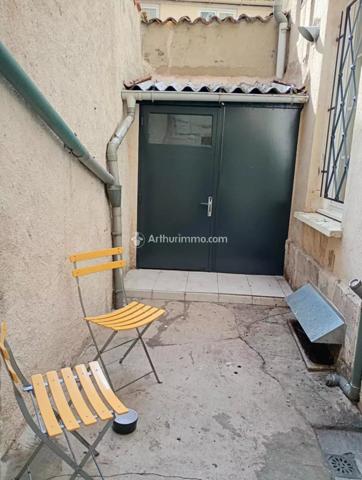 Vente Immeuble 8 pièces 180 m2 à Saint-Jean-d'Angély