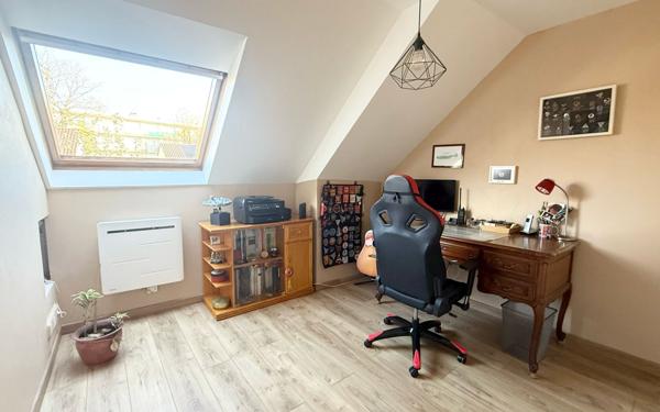 Maison à vendre    7 pièces • 166 m2 Le Plessis-Trévise