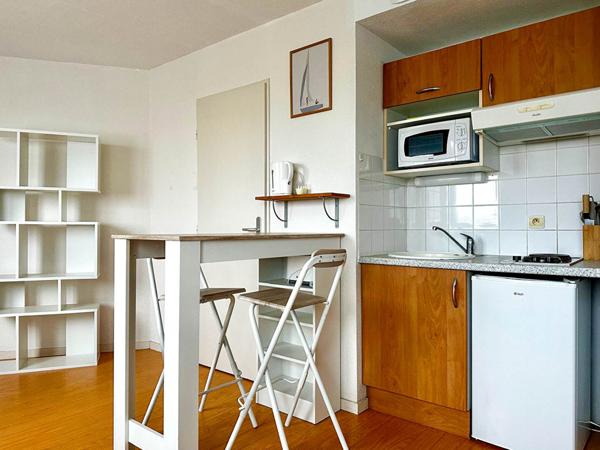 LA ROCHELLE LES MINIMES VUE SUR LE LAC STUDIO  La rochelle