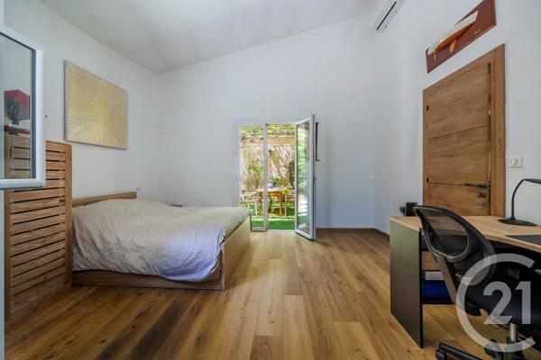Maison à vendre  5 pièces - 162 m 2   ZONZA  - 201