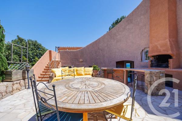 Maison à vendre  5 pièces - 162 m 2   ZONZA  - 201
