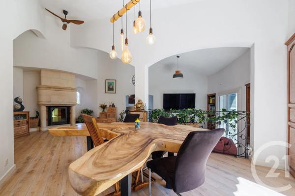 Maison à vendre  5 pièces - 162 m 2   ZONZA  - 201