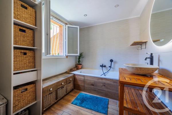 Maison à vendre  5 pièces - 162 m 2   ZONZA  - 201
