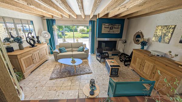 La Milesse (72650) Propriété de campagne avec étangs