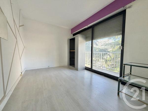 Appartement F4 à vendre  4 pièces - 81,06 m 2   SARCELLES  - 95