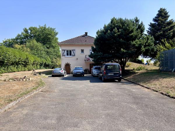 Proche Limoges, maison sur sous sol, 3 chambres, terrain