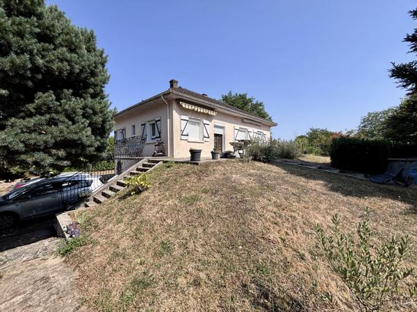 Proche Limoges, maison sur sous sol, 3 chambres, terrain