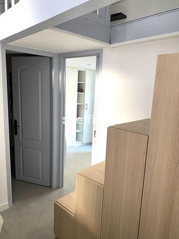 Appartement
         2 pièces
        - 49 m² 260 000 € *