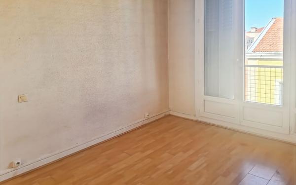 Appartement à vendre    3 pièces •  Romans-sur-Isère