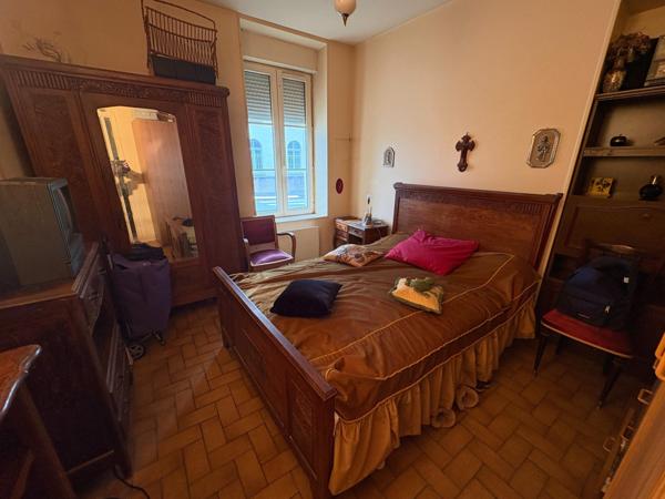 APPARTEMENT LOUE 50M2 RDC