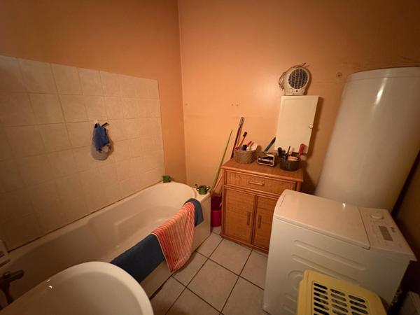APPARTEMENT LOUE 50M2 RDC