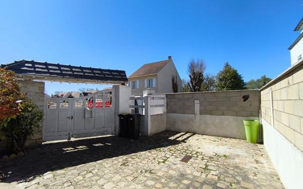 Maison à vendre    4 pièces • 75 m2 Mareuil-lès-Meaux
