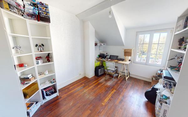 Maison à vendre    4 pièces • 75 m2 Mareuil-lès-Meaux