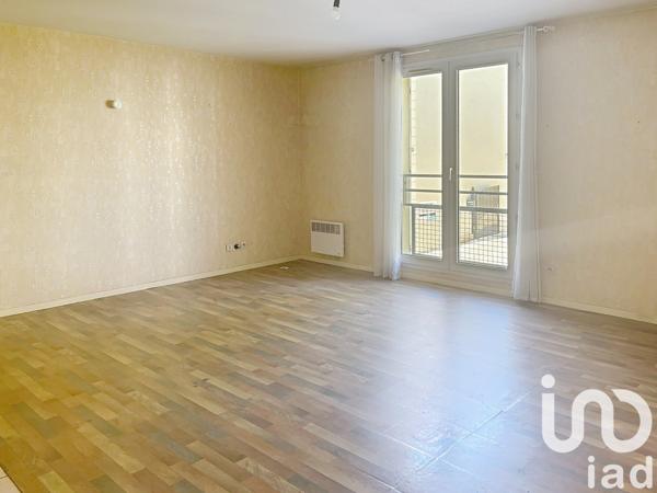 Appartement 2 pièces de 51 m² à Orly (94310)