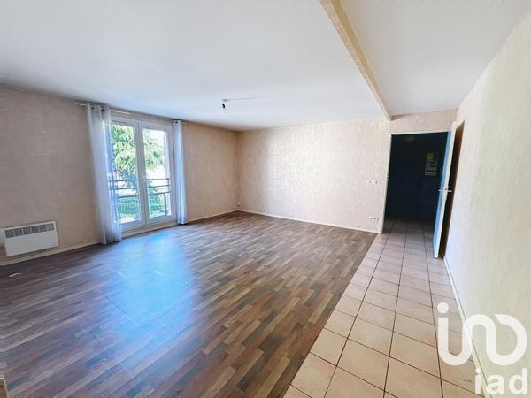 Appartement 2 pièces de 51 m² à Orly (94310)
