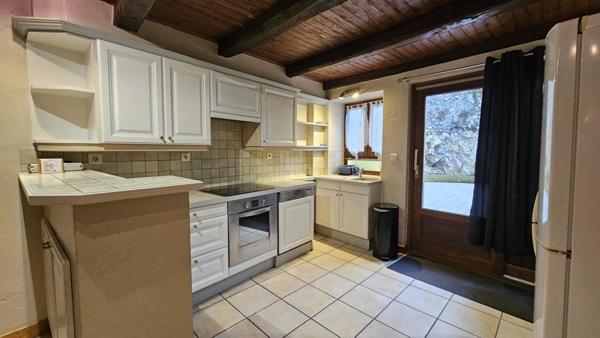 Location Maison de village 3 pièces 77 m2 à Morestel