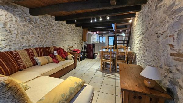 Location Maison de village 3 pièces 77 m2 à Morestel