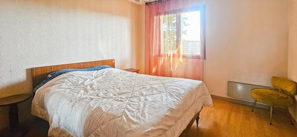 EYSINES BOURG - Maison 100 m² de plain pied + grand garage 18m² - 4 chambres - jardin