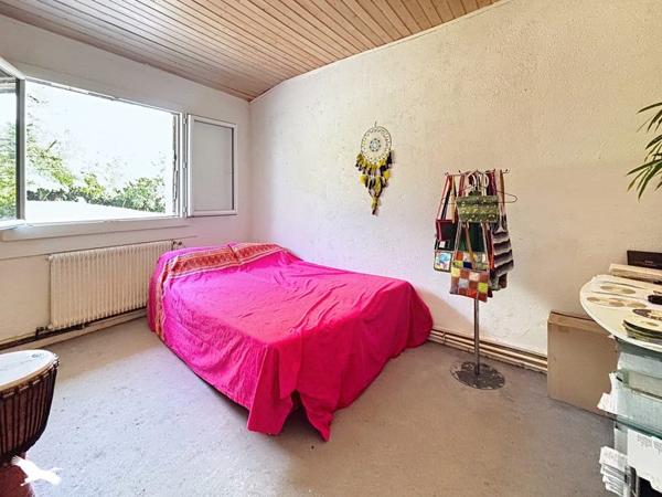 Maison 155 000 € Vayres 4 p 109 m² DPE D