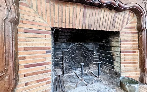 Maison à vendre    7 pièces •  Suresnes