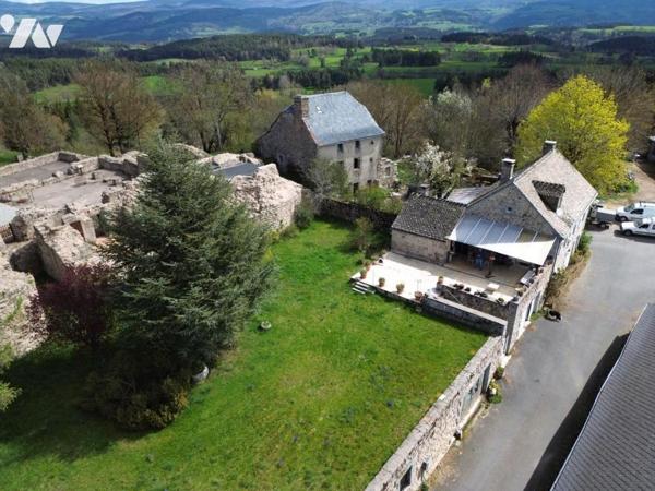 Propriété d’Exception au Pied de la Tour d’Apcher – Lozère (48200)