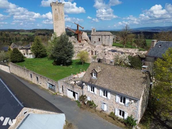 Propriété d’Exception au Pied de la Tour d’Apcher – Lozère (48200)