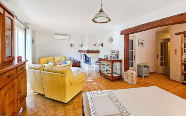 Maison à vendre    4 pièces •  Bezouce