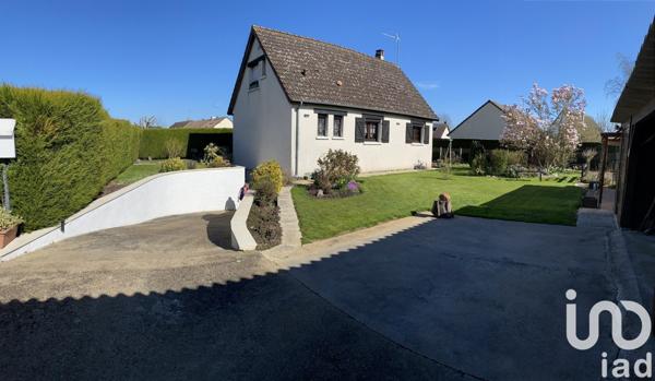 Maison traditionnelle 4 pièces de 85 m² à Breteuil (27160)