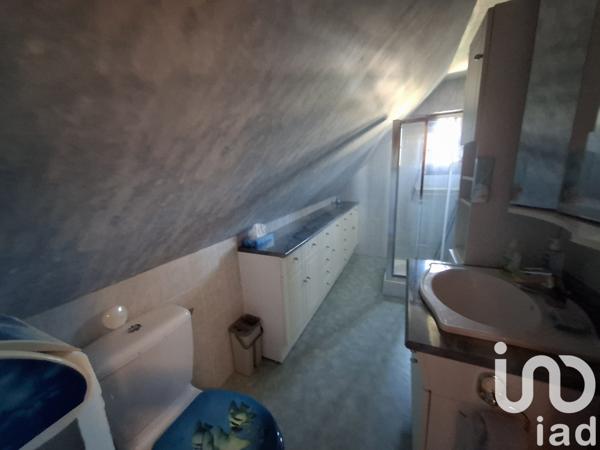 Maison traditionnelle 4 pièces de 85 m² à Breteuil (27160)