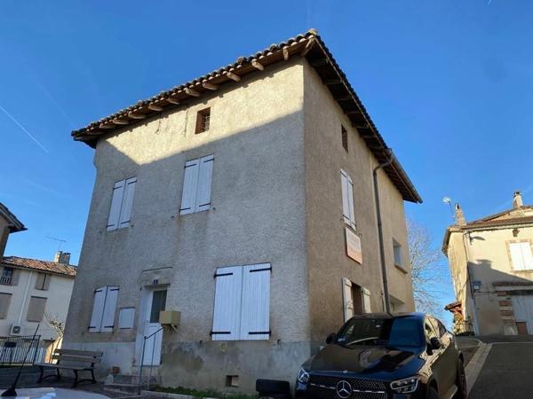 Maison à louer  4 pièces • 79 m2 Molières