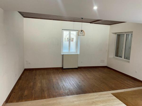 Maison à louer  4 pièces • 79 m2 Molières