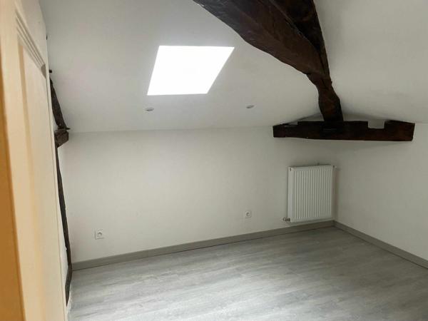 Maison à louer  4 pièces • 79 m2 Molières