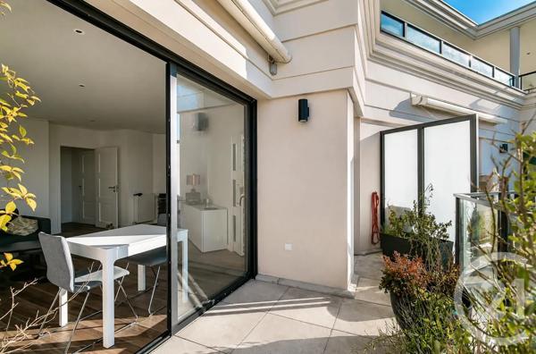 Appartement F3 à vendre  3 pièces - 66,80 m 2   ST MAUR DES FOSSES  - 94