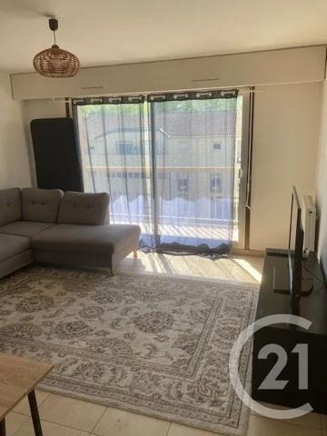 Appartement F1 à vendre  1 pièce - 27,87 m 2   BOISSY ST LEGER  - 94