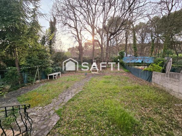 MAISON 4 PIÈCES – 13640 LA ROQUE D'ANTHERON – 103M² AVEC GARAGE ET JARDIN