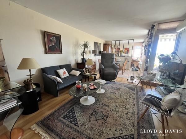 Bordeaux St-Seurin - Appartement avec terrasse dans résidence sénior
