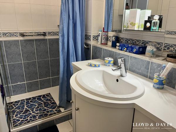 Bordeaux St-Seurin - Appartement avec terrasse dans résidence sénior