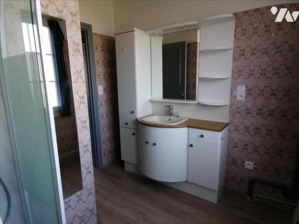 PAVILLON SUR SOUS-SOL