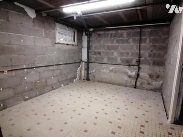 PAVILLON SUR SOUS-SOL