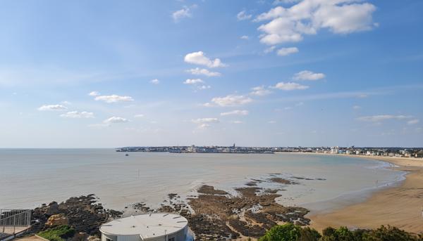 17110 SAINT GEORGES DE DIDONNE ST-GEORGES PLEINE VUE MER