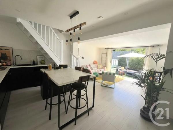Maison à vendre  5 pièces - 83,20 m 2   SOISY SOUS MONTMORENCY  - 95