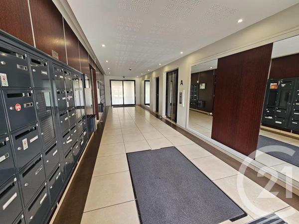 Appartement F2 à vendre  2 pièces - 46,30 m 2   DRANCY  - 93